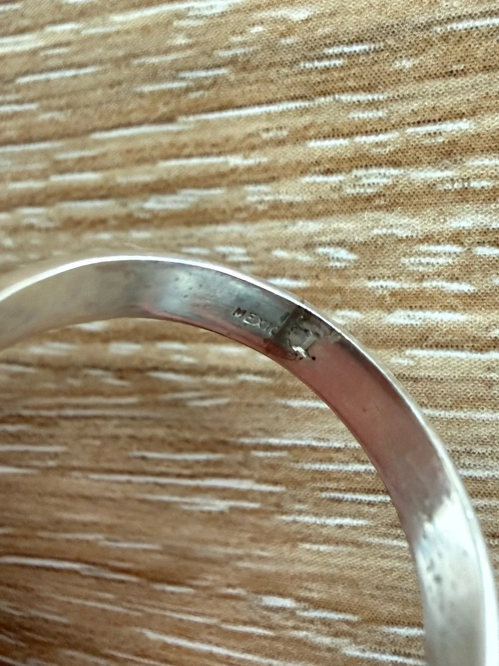 Vtg Sterling Silver Mexican Ring with Oval Carnelian Cabochon Size 8